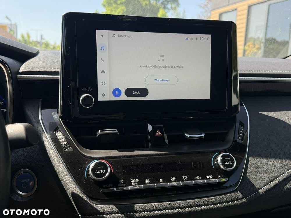 Toyota Corolla - 12