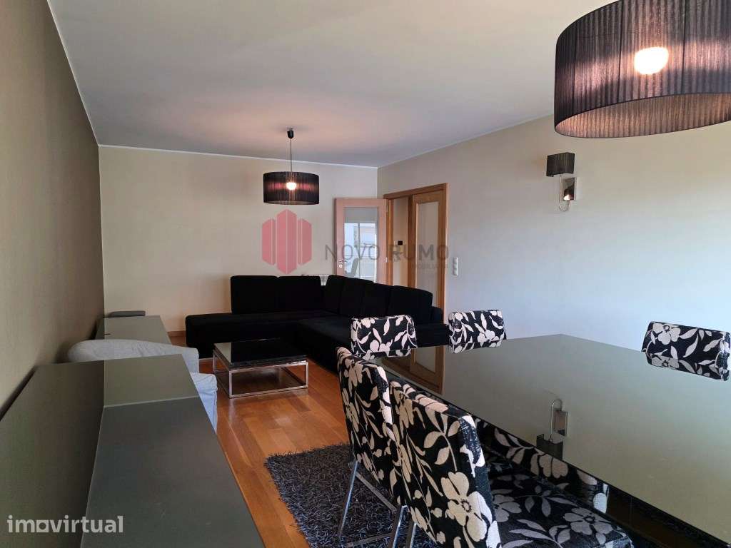 **Apartamento T2 MOBILADO, no Centro da Maia | 130 m² | Lugar de ga... - Grande imagem: 2/16