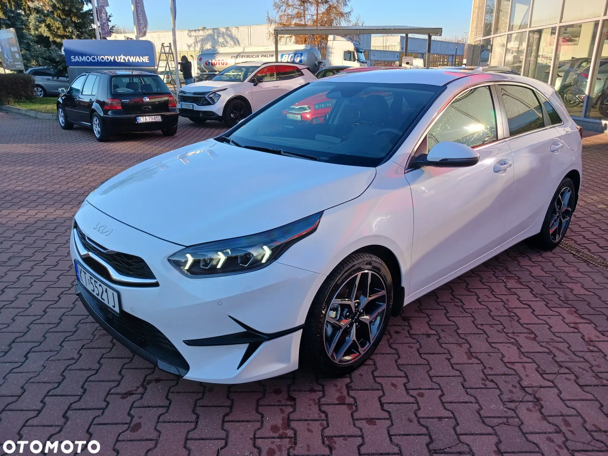 Kia Ceed 1.5 T-GDI L - 1