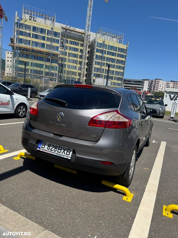 Renault Megane 1.5 dCi Dynamique - 6
