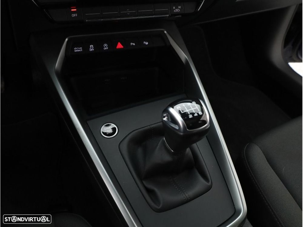 Audi A3 Sportback 30 TFSI S line - 19