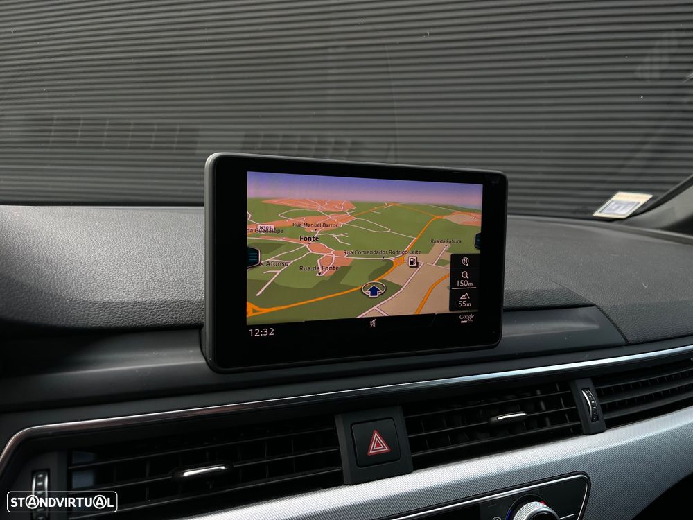 Audi A4 Avant 2.0 TDI S-line - 47