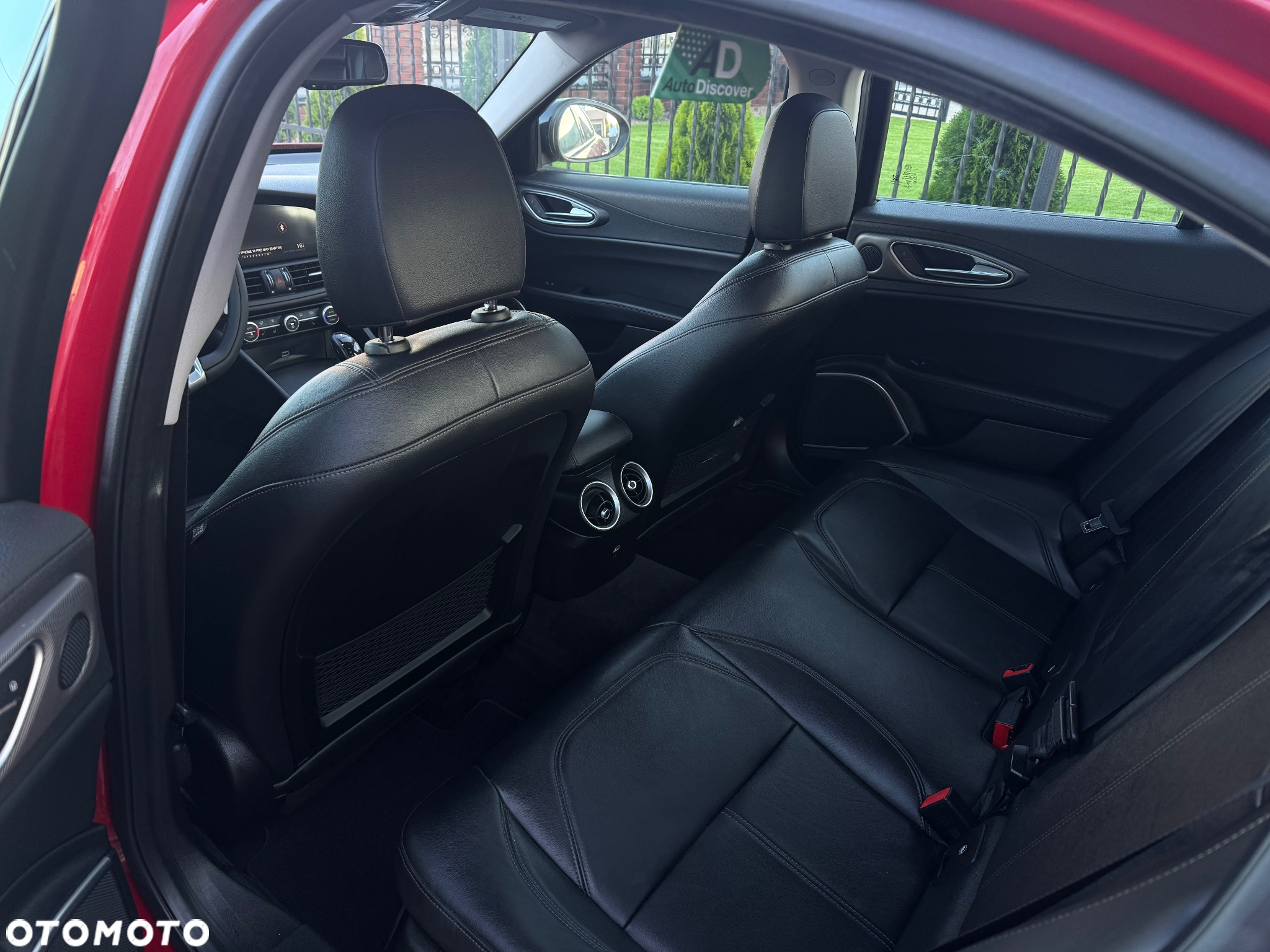 Alfa Romeo Giulia 2.0 Turbo 16V AT8-Q4 Ti - 12