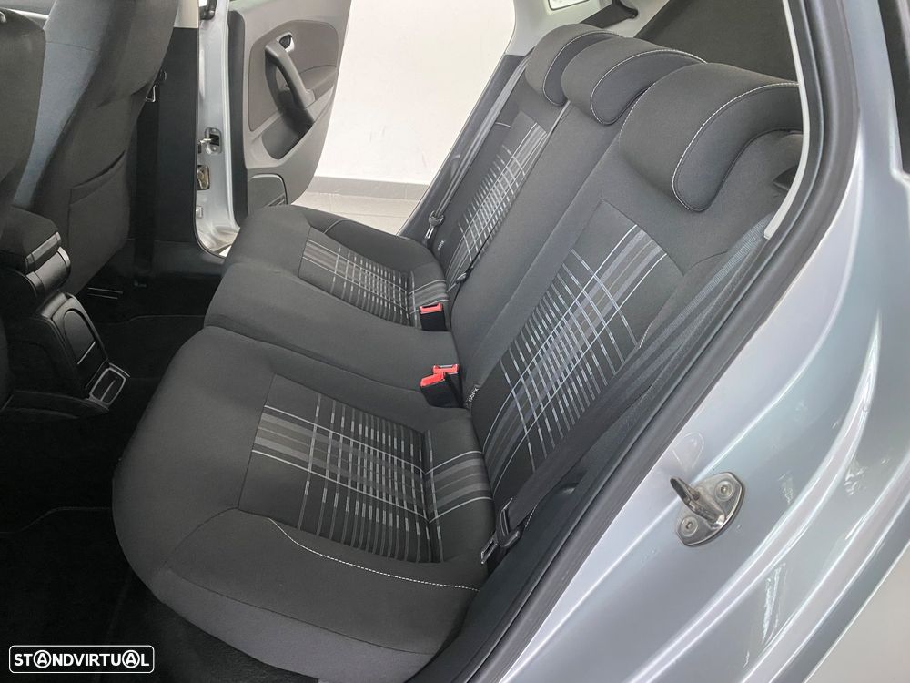 VW Polo 1.0 Confortline Nav - 10