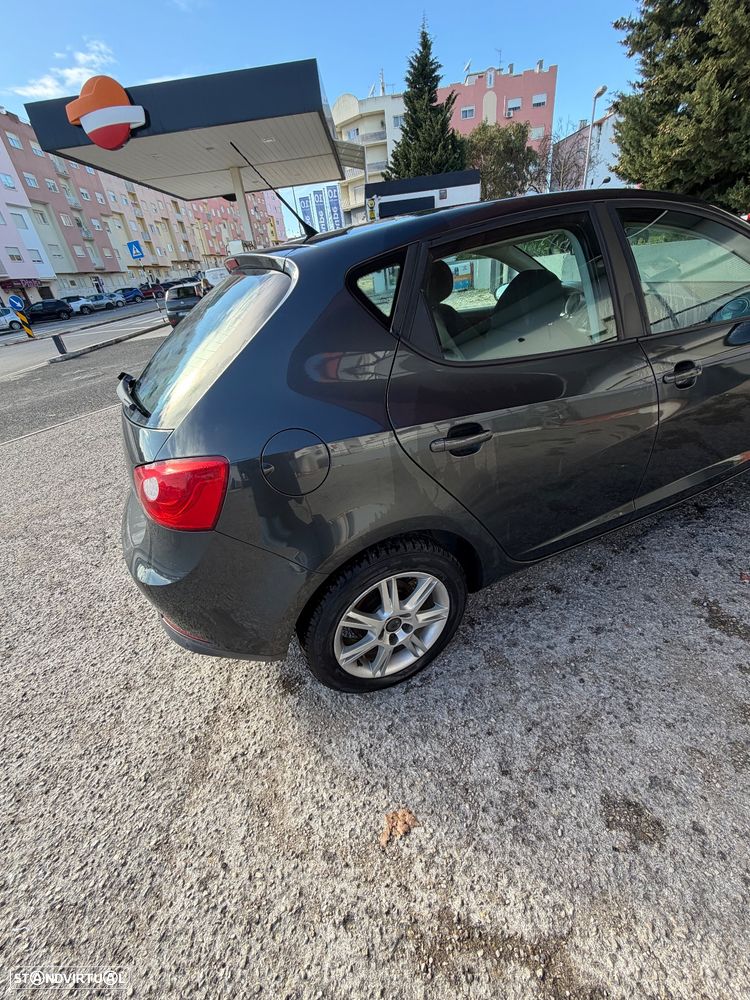 SEAT Ibiza - 5