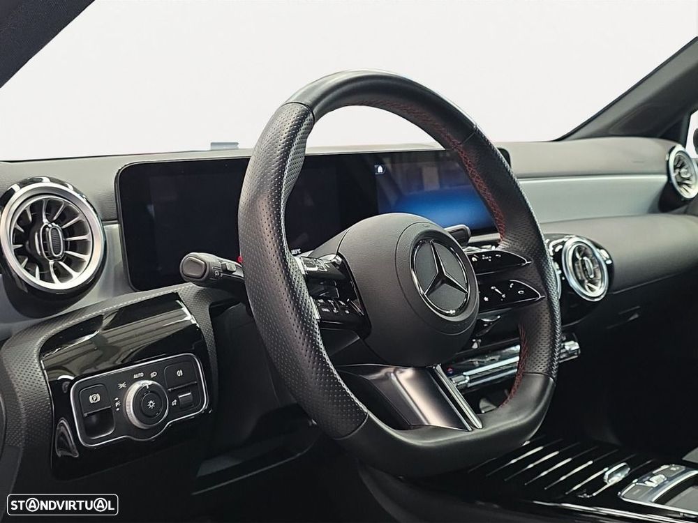 Mercedes-Benz A 200 - 8