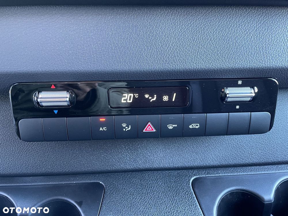 Mercedes-Benz Sprinter 317 CDI Furgon Automat długi Hak Kamera - 23