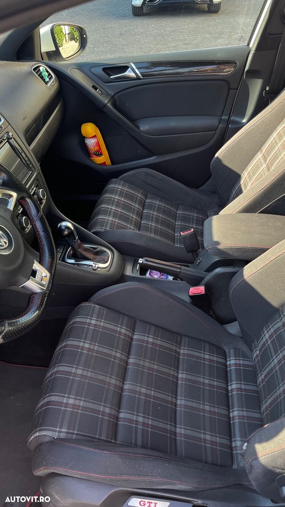 Volkswagen Golf 2.0 GTI DSG - 7