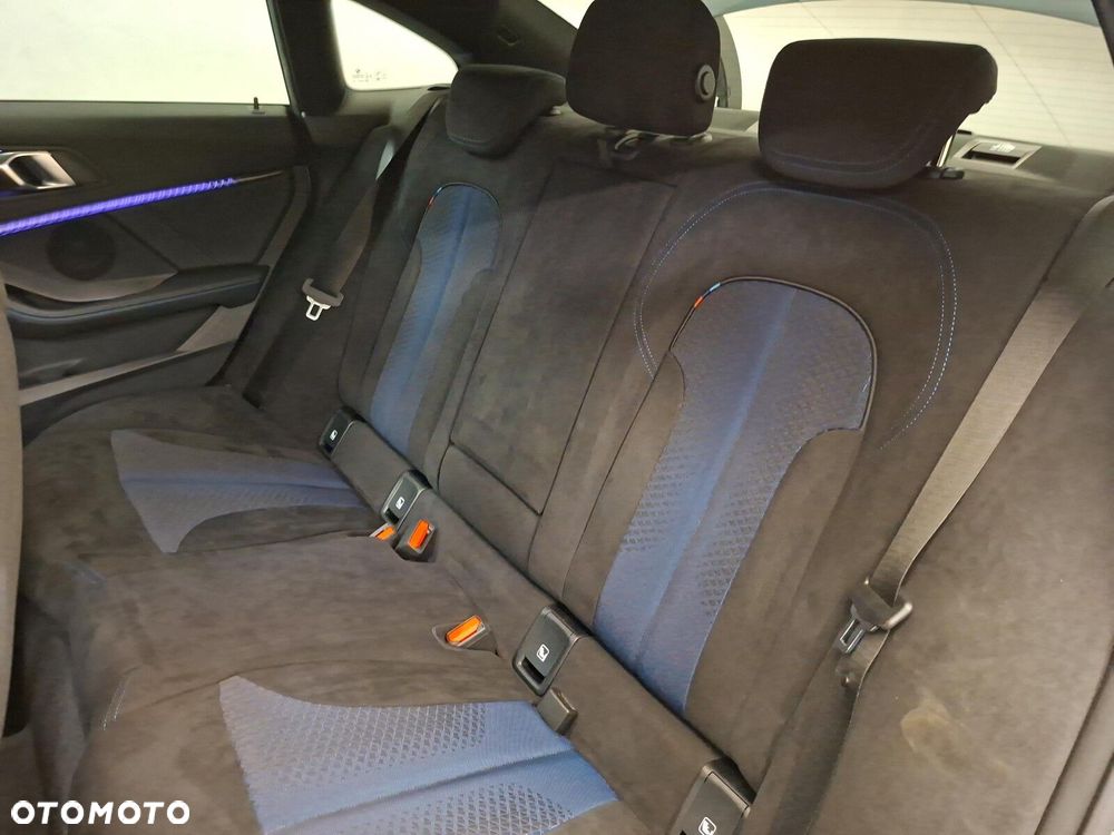 BMW Seria 2 218i M Sport - 17