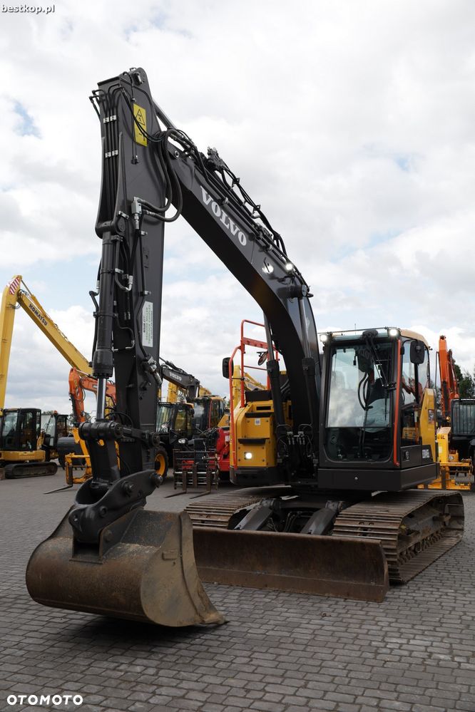 Volvo ECR145EL - 17