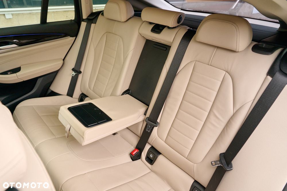 BMW X4 xDrive20i xLine sport - 25