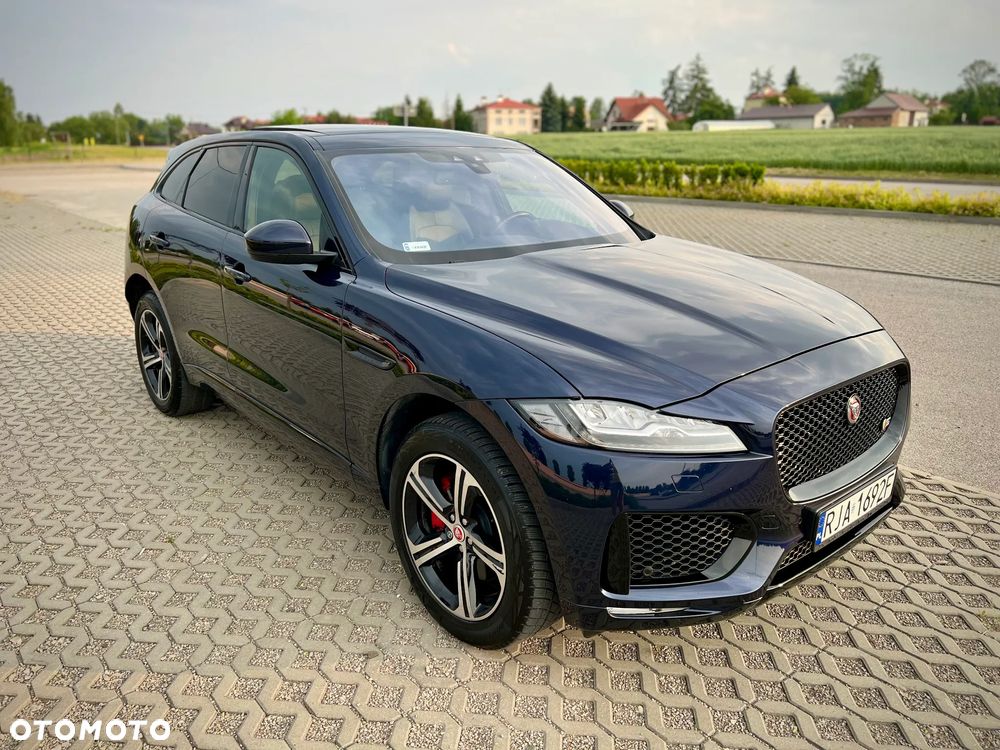 Jaguar F-Pace 3.0 V6 AWD S - 11