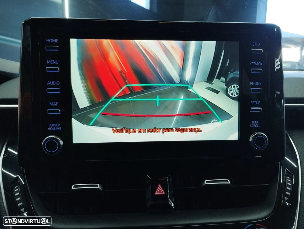 Toyota Corolla 1.8 Hybrid Comfort - 23