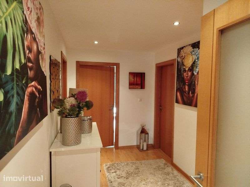 Apartamento T3 bem localizado na cidade de Mangualde - Grande imagem: 3/12