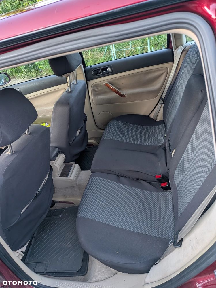 Volkswagen Passat 1.9 TDI - 7