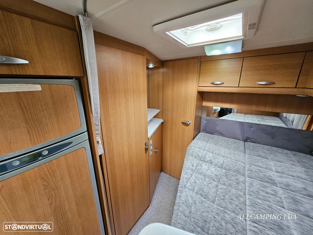 Knaus Sport TI CAMA FRANCESA SALÃO FACE TO FACE - 49