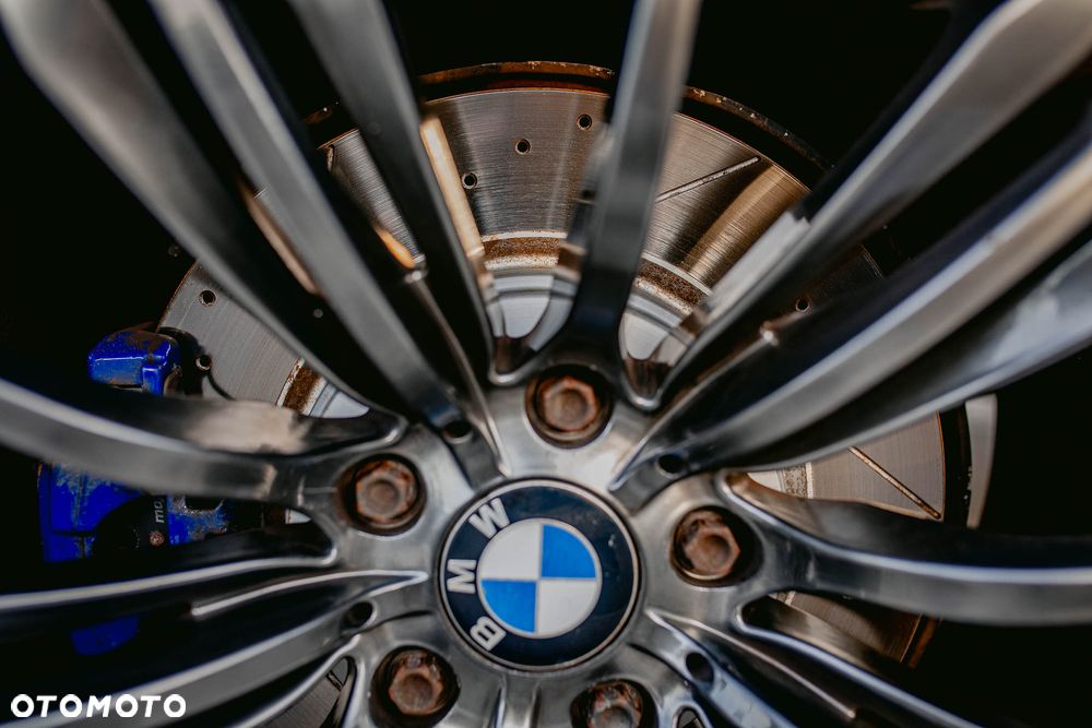 BMW Seria 3 330d - 30