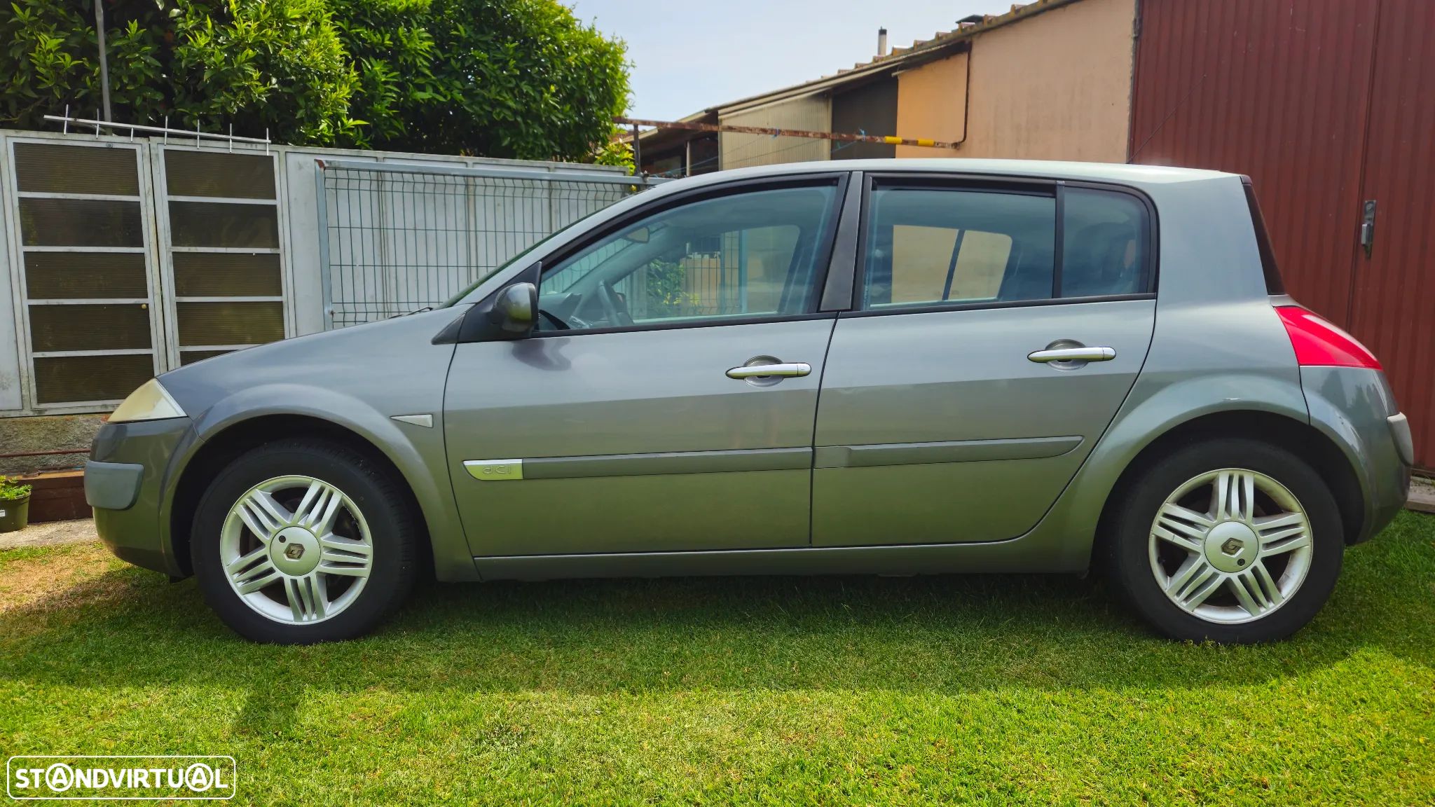 Renault Mégane 1.5 dCi Confort - 1