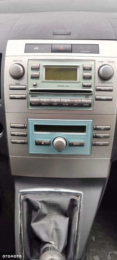 Toyota Corolla Verso 2.0 D-4D Terra 7os - 8