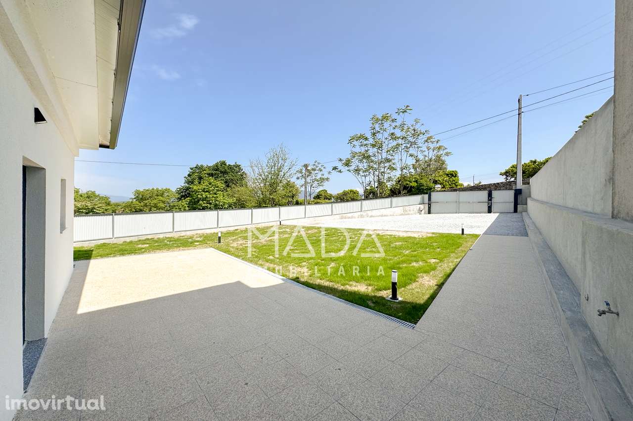 NOVA Moradia T2  a 10min da Universidade do Minho em Adaúfe, Braga - Grande imagem: 2/26