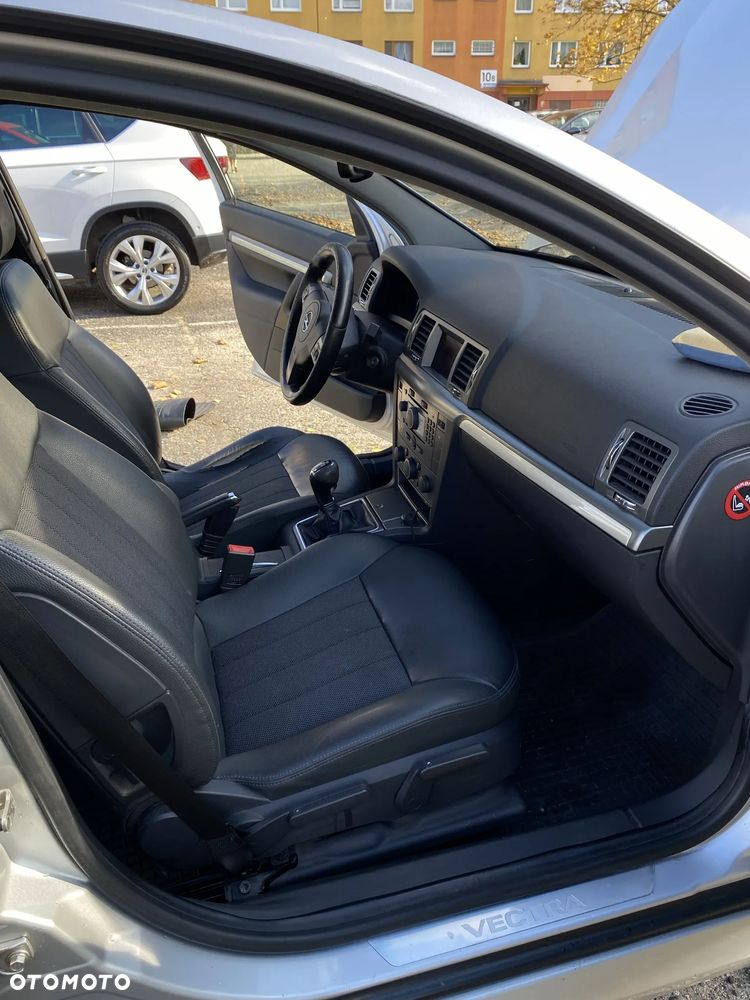 Opel Vectra 1.9 CDTI Sport / GTS - 19