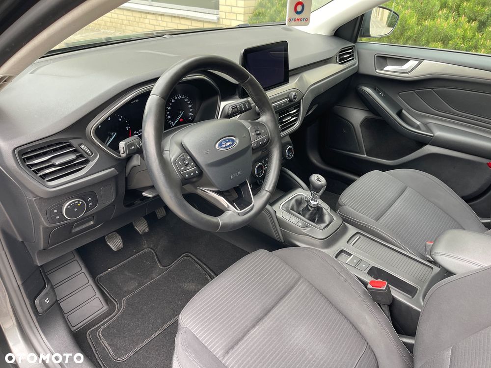 Ford Focus - 21