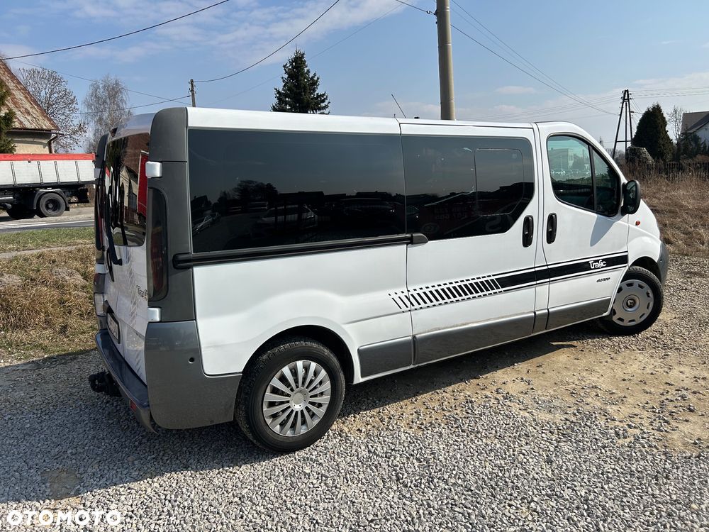 Renault Trafic - 10