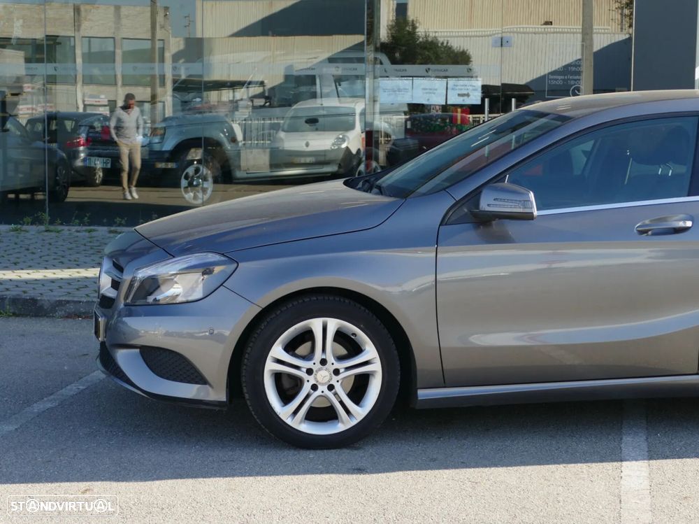 Mercedes-Benz A 180 d Urban - 13