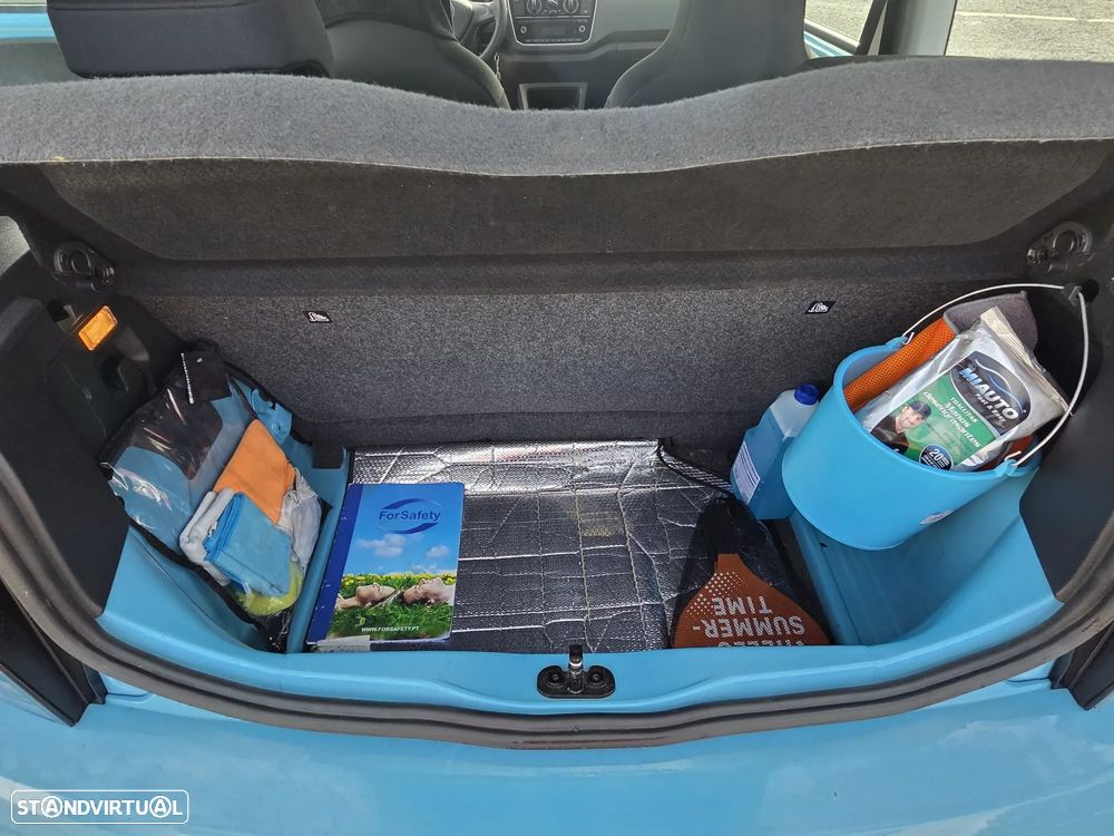 VW Up! 1.0 Move - 12