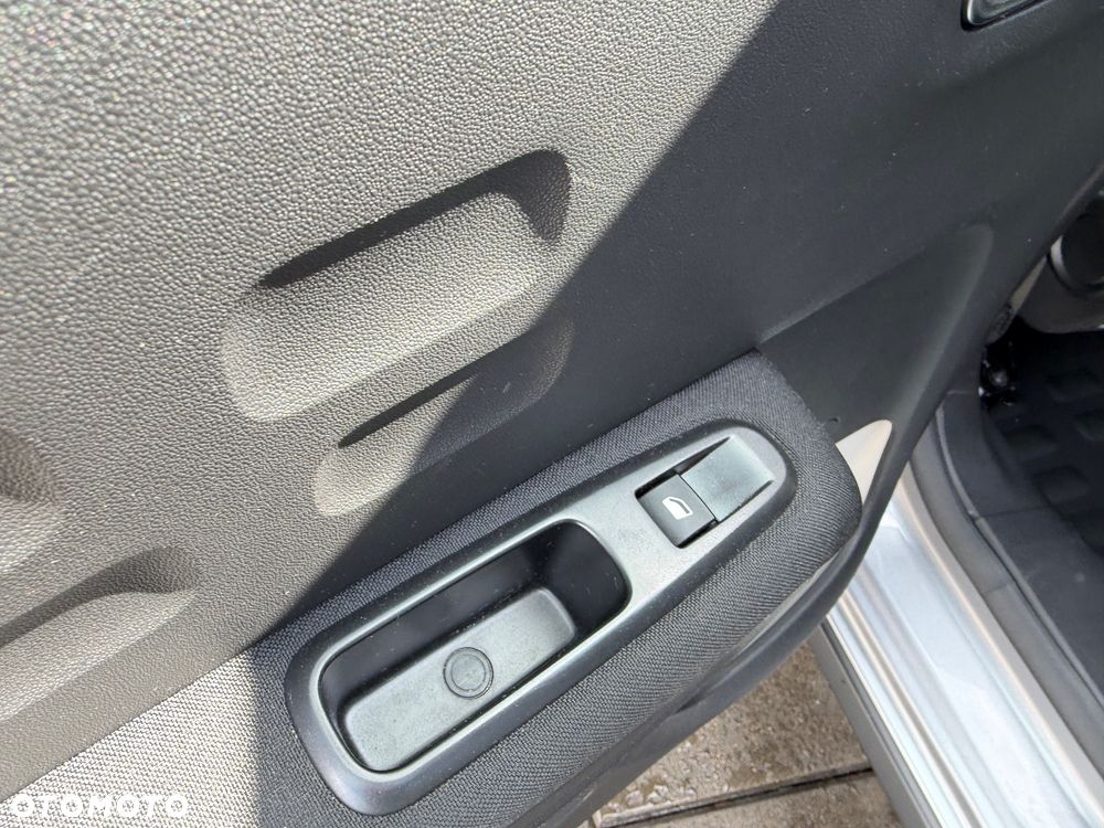 Citroën C3 1.2 PureTech Shine - 16