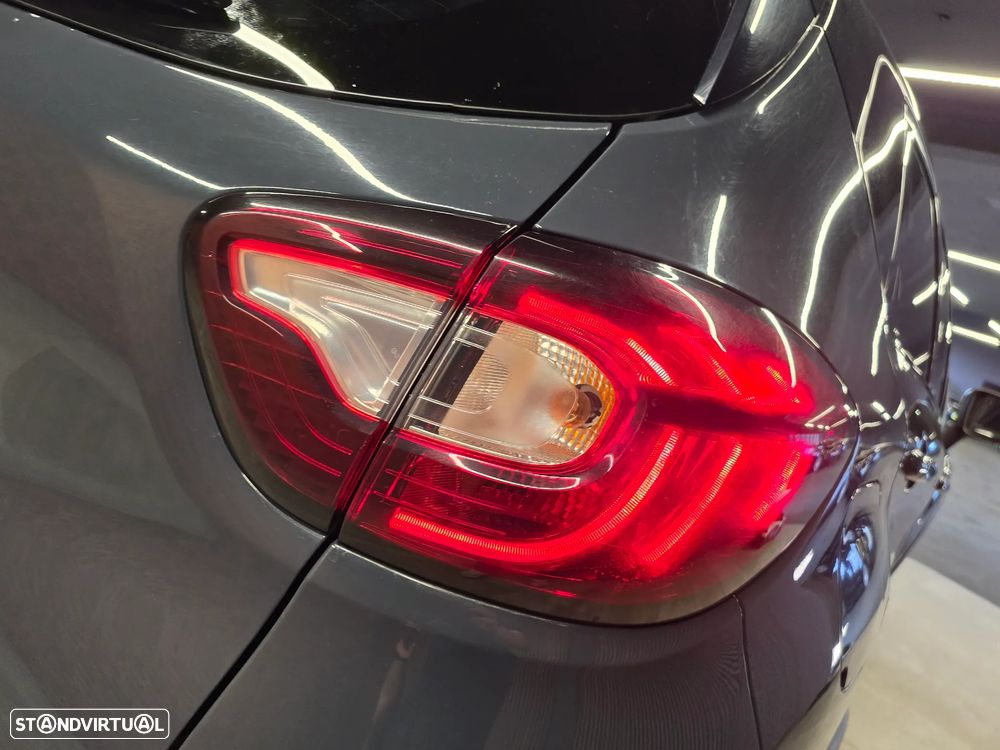 Renault Captur 1.5 dCi Exclusive - 14