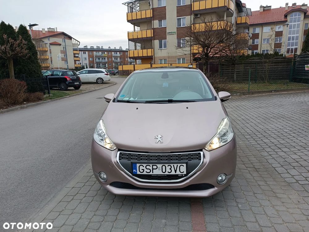 Peugeot 208 1.4 VTi Allure - 8