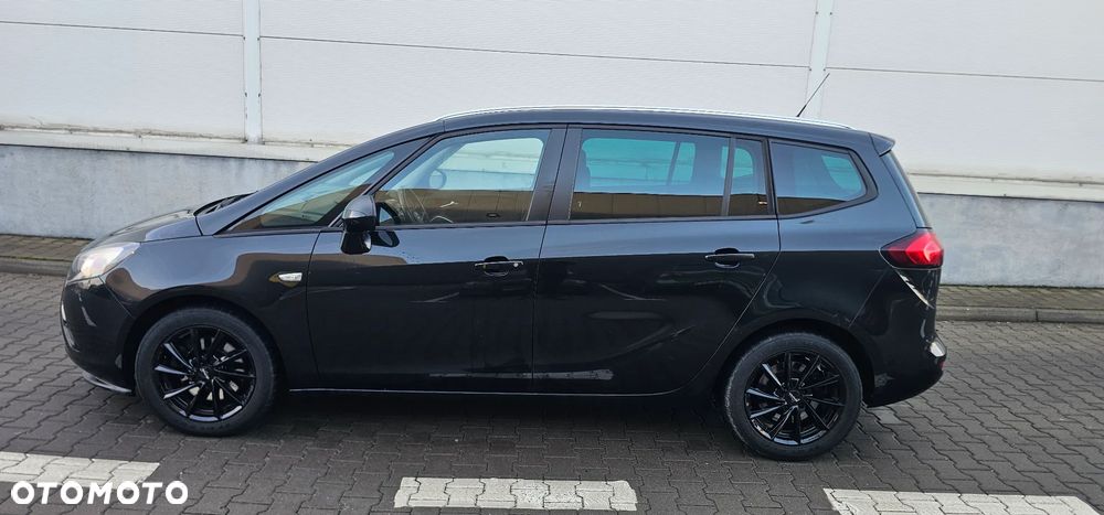 Opel Zafira - 2
