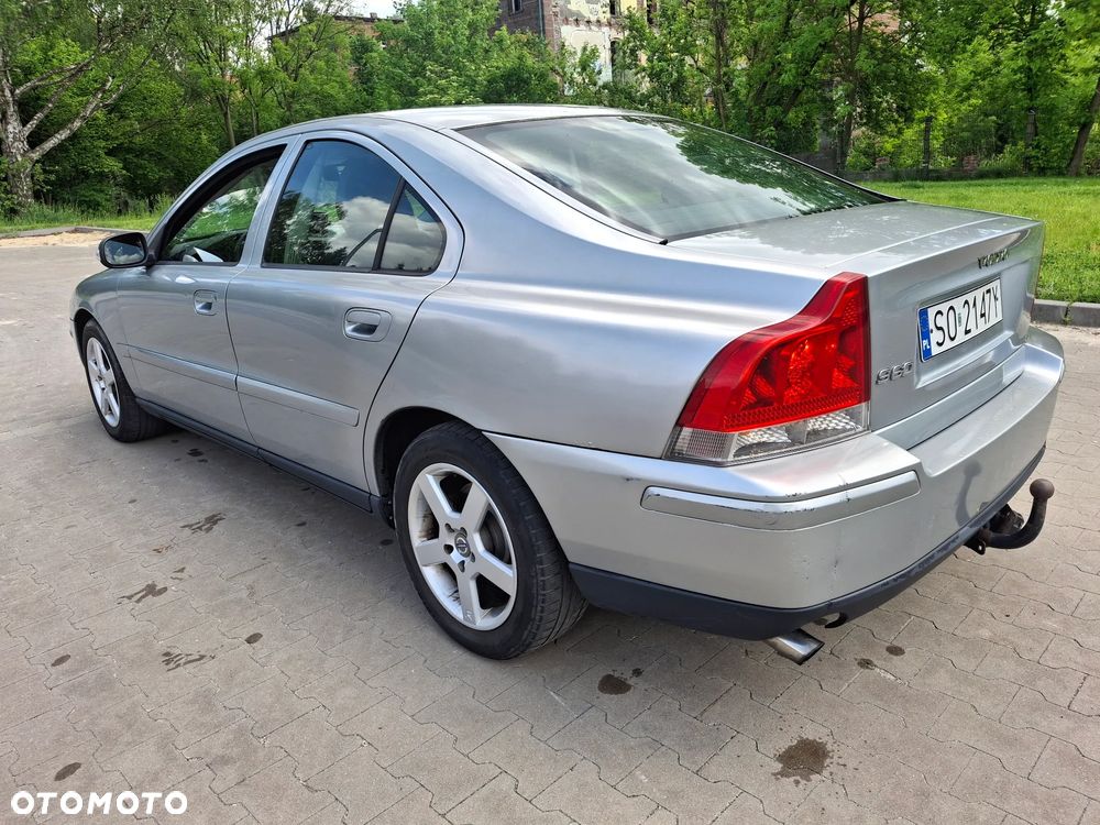 Volvo S60 2.4D Diament - 4