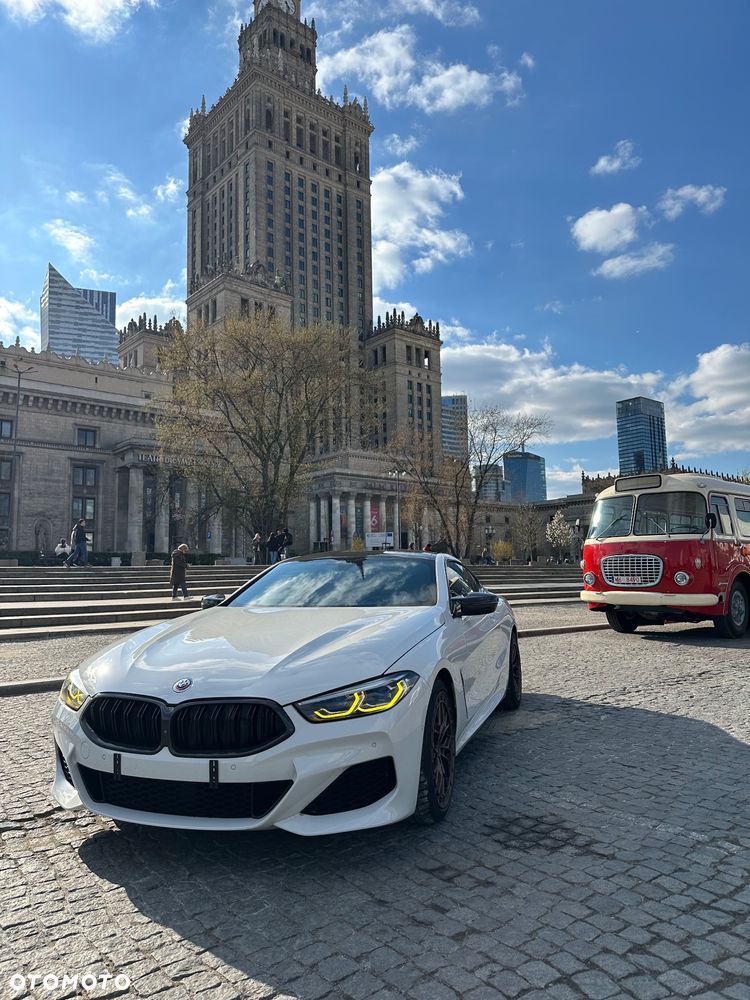 BMW Seria 8 - 1