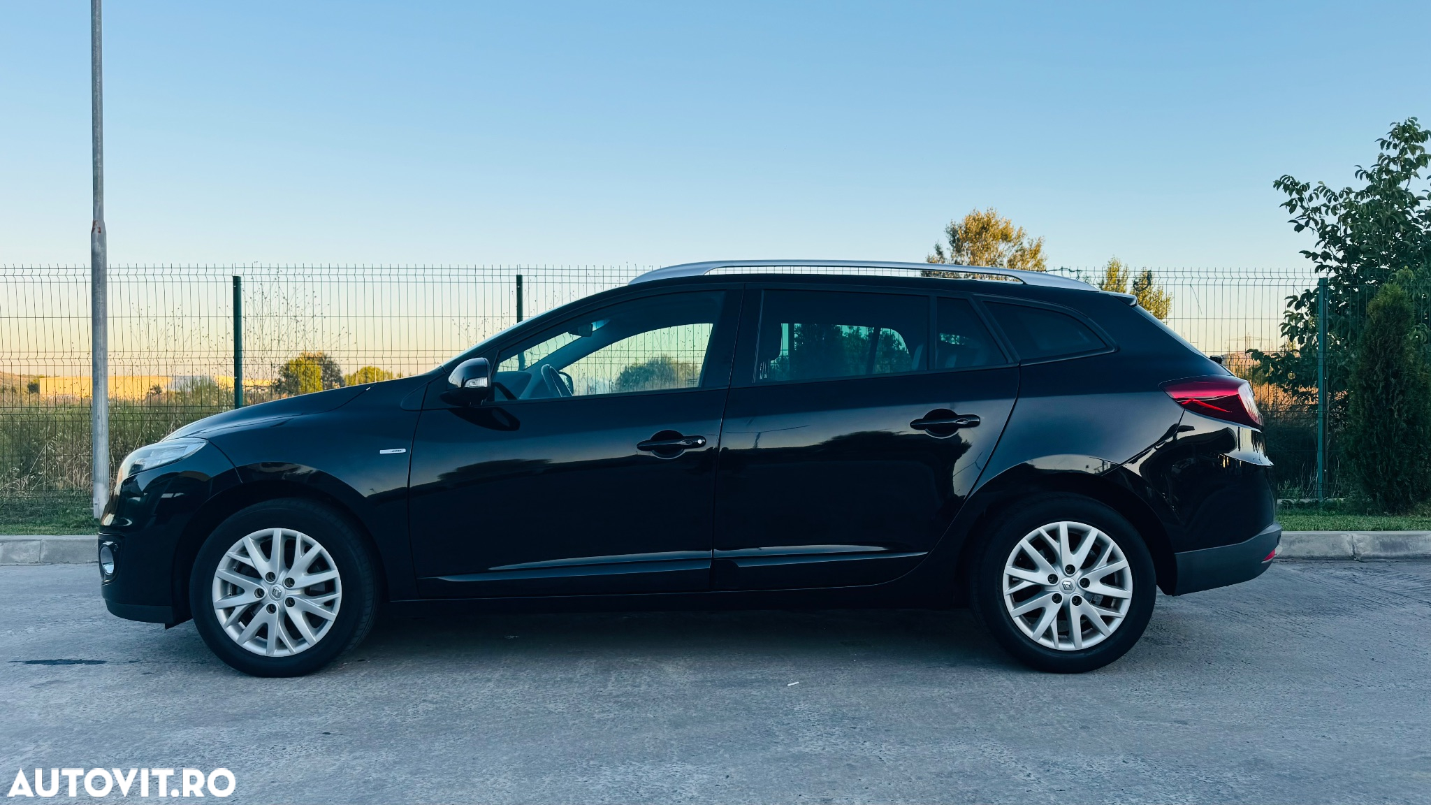 Renault Megane ENERGY dCi 110 Start & Stop Bose Edition - 15