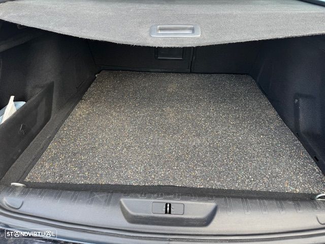 Peugeot 308 SW BlueHDi 130 Stop & Start Style - 31