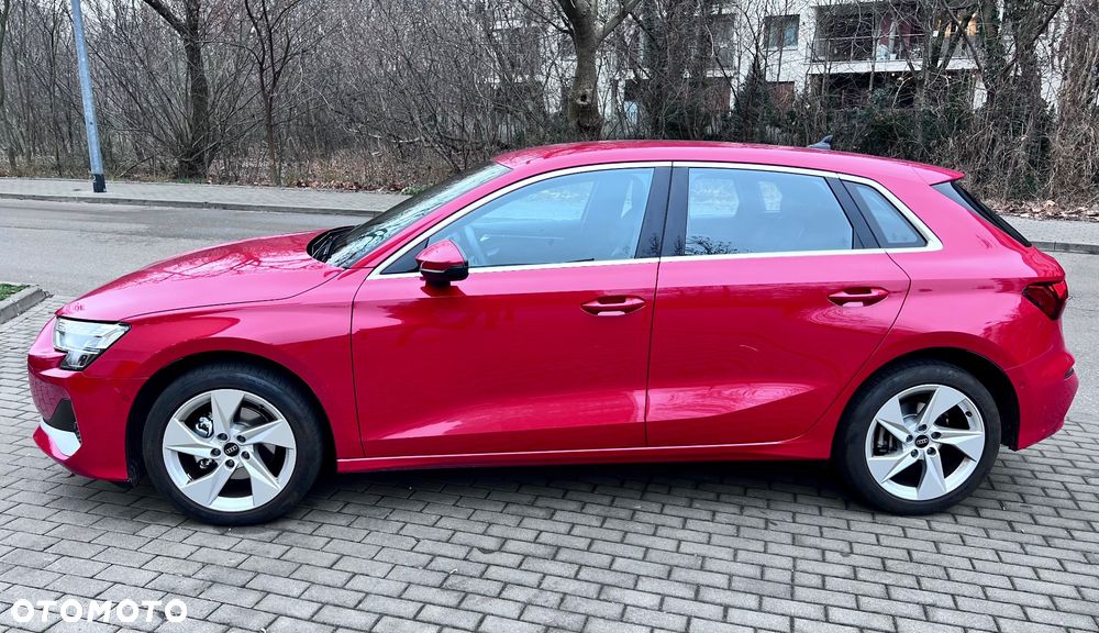 Audi A3 Sportback - 2