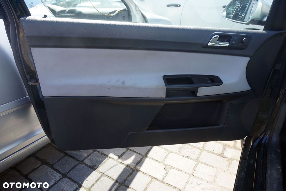 DRZWI PRZEDNIE LEWE POLO IV 9N LIFT 3D HB L041  CZARNY VOLKSWAGEN 2004-2009 - 10