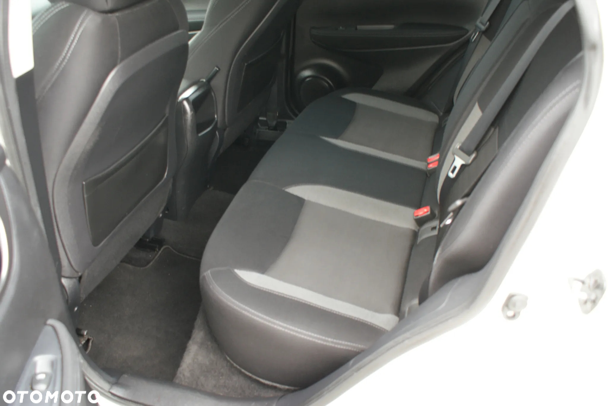 Nissan Qashqai 1.5 dCi Tekna - 11