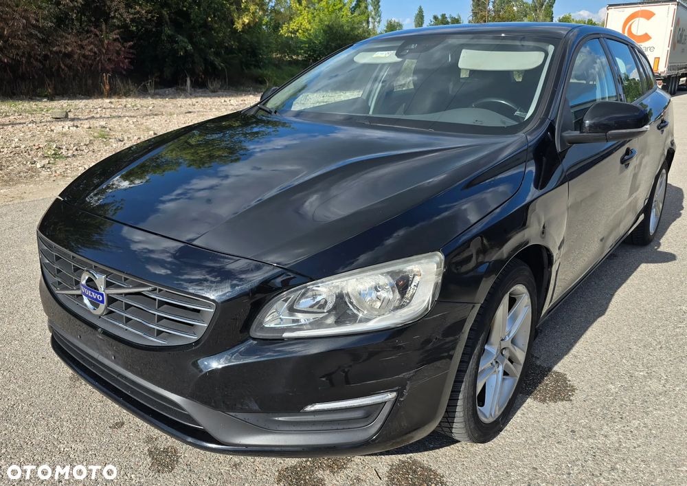 Volvo V60 D4 Geartronic - 18