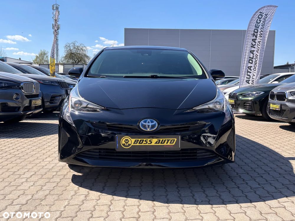 Toyota Prius 2017 photo 3