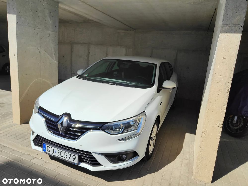 Renault Megane 1.6 SCe Life - 12