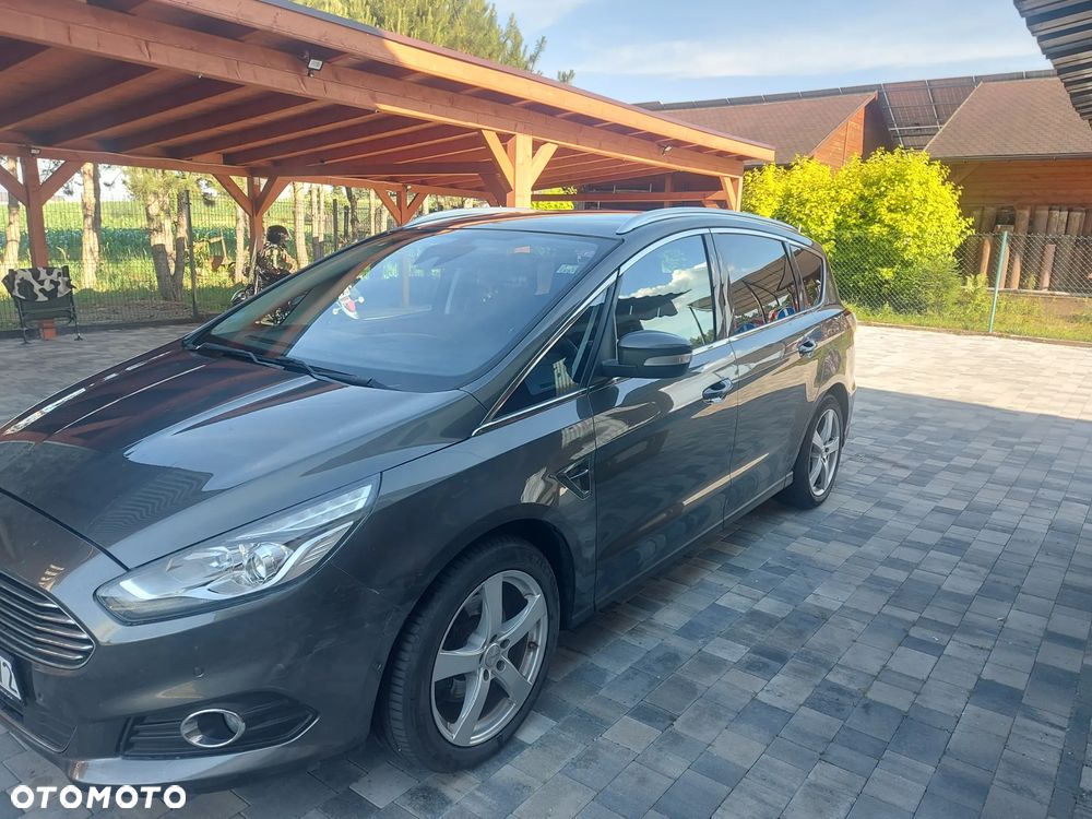 Ford S-Max - 8