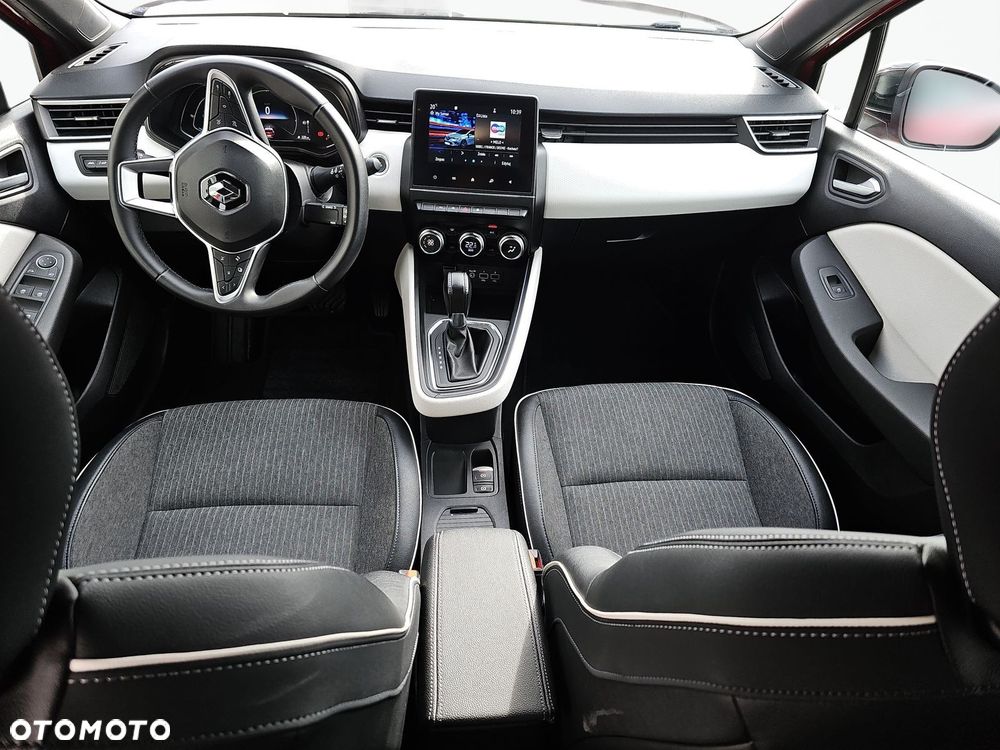 Renault Clio E-TECH 140 INTENS - 27