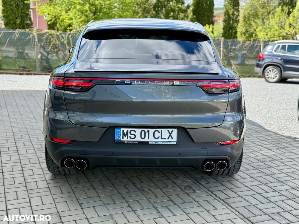Porsche Cayenne E-Hybrid - 9