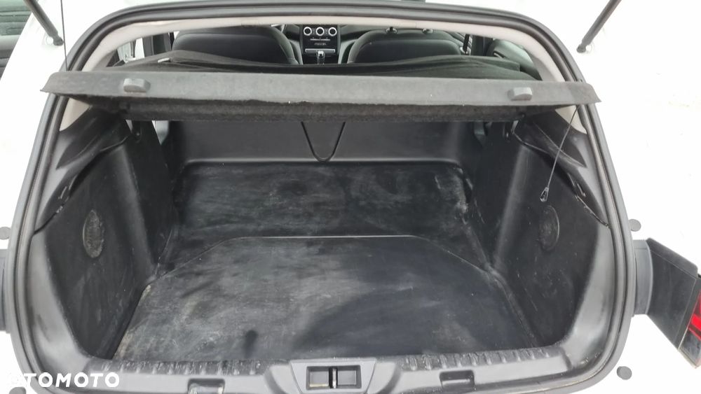 Renault Megane 1.5 Blue dCi Business - 19