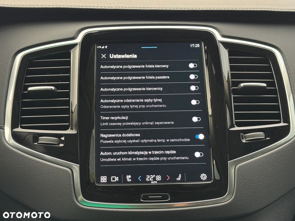 Volvo XC 90 B5 D AWD Ultimate Dark - 32