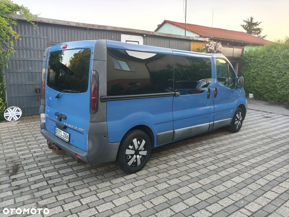 Opel Vivaro L2H1 2.9t - 3