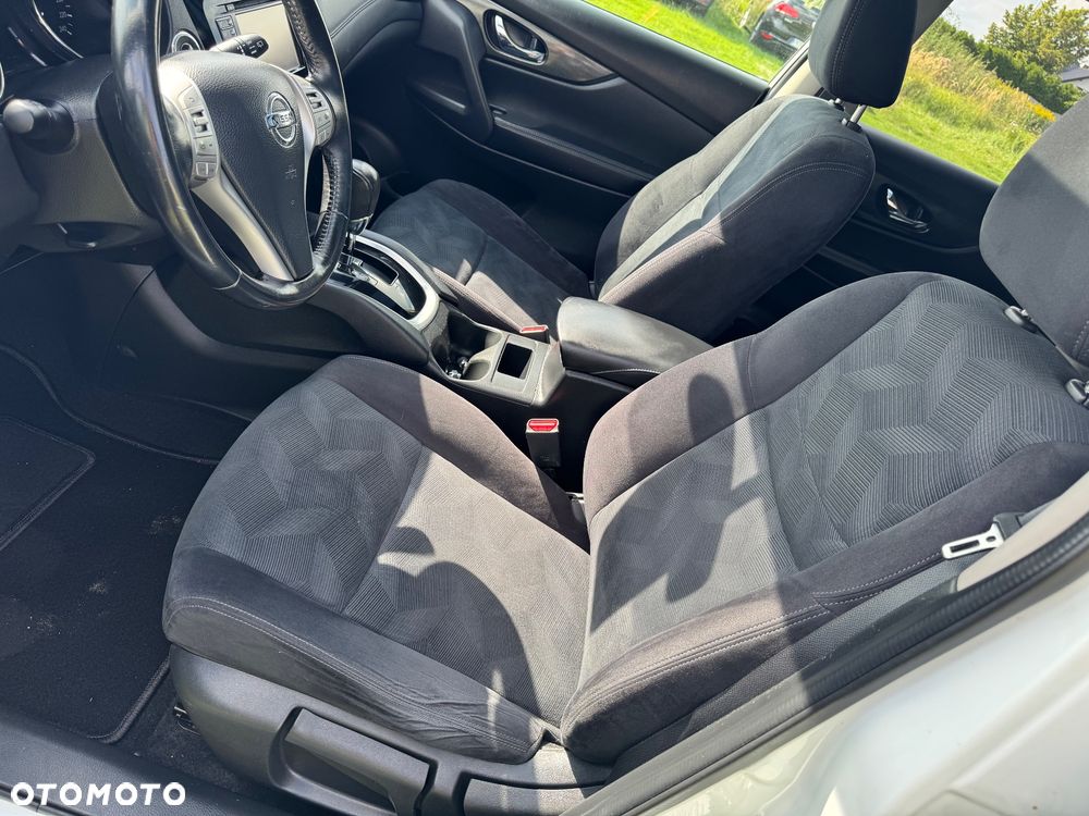 Nissan X-Trail - 35